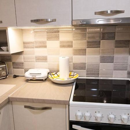 D3 Central Stylish Apartment Volos Eksteriør bilde